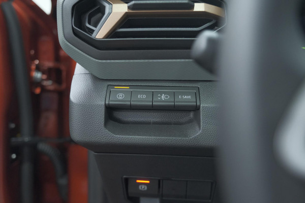 Dacia Bigster 1.8 Hybrid 155 Extreme | Trekhaak | Schuif-/Kanteldak | Camera | Adaptieve Cruise Control