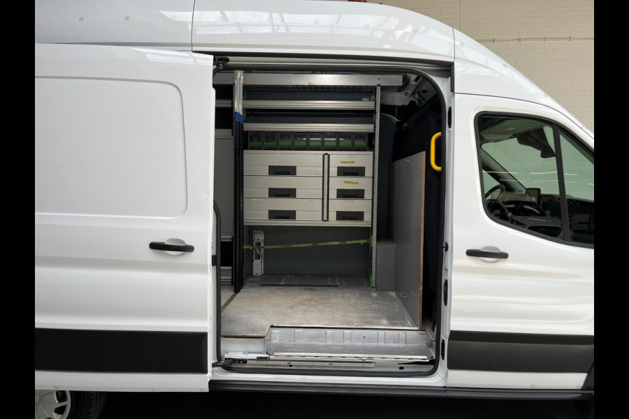Ford Transit 350 Servicewagen Automaat 2.0 TDCI 170pk euro6 L3H3 BOTT Inrichting Victron v230 Trekhaak 2800KG RIJKLAARPRIJS!