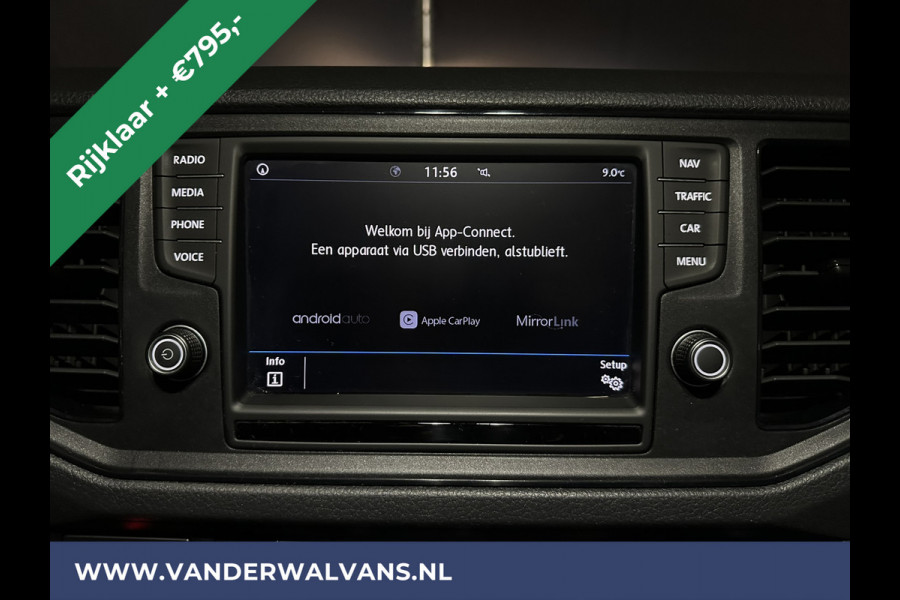 Volkswagen Crafter 2.0 TDI 140pk L3H3 L2H2 Euro6 *Rijklaar Direct Rijden* Airco | Navigatie | Apple Carplay | Android Auto | Cruisecontrol Bijrijdersbank, 3000kg trekvermogen, zilver