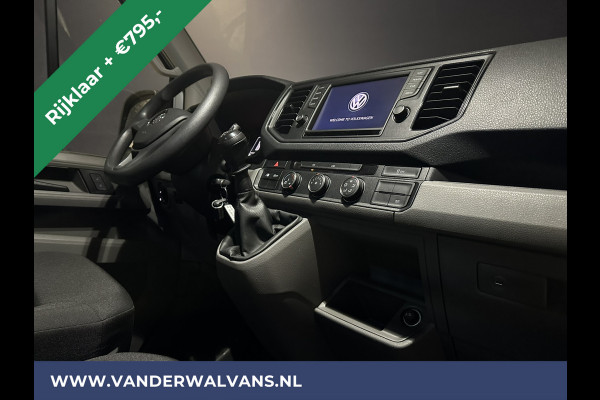 Volkswagen Crafter 2.0 TDI 140pk L3H3 L2H2 Euro6 *Rijklaar Direct Rijden* Airco | Navigatie | Apple Carplay | Android Auto | Cruisecontrol Bijrijdersbank, 3000kg trekvermogen, zilver