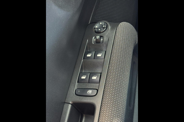 Citroën C3 Aircross 1.2 PureTech S&S Feel - Navigatie / Apple CarPlay I LED I PDC I Dealer onderhouden