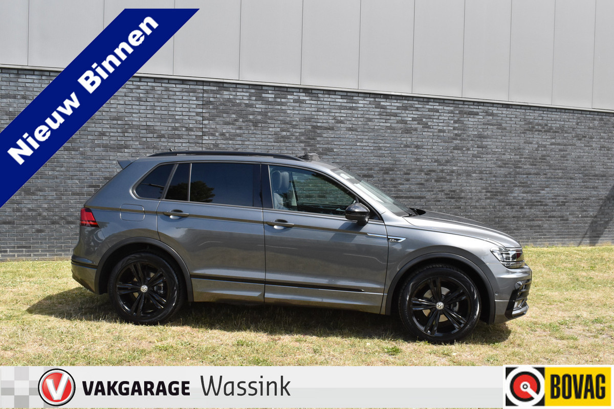 Volkswagen Tiguan 1.5 TSI ACT Highline Business R Trekhaak/Pano/Navi/R-line Volkswagen Tiguan 1.5 TSI ACT Highline Business R Trekhaak/Pano/Navi/R-line