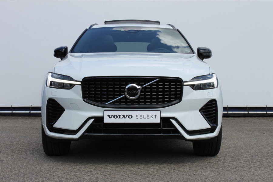 Volvo XC60 T6 350PK Automaat Plug-in hybrid AWD Plus Dark Apple Carplay / Adaptive cruise control / Panorama dak / Sportstoelen / Elektrisch bedienbare bestuurderstoel met geheugen / Keyless Entry / Elektrische achterklep
