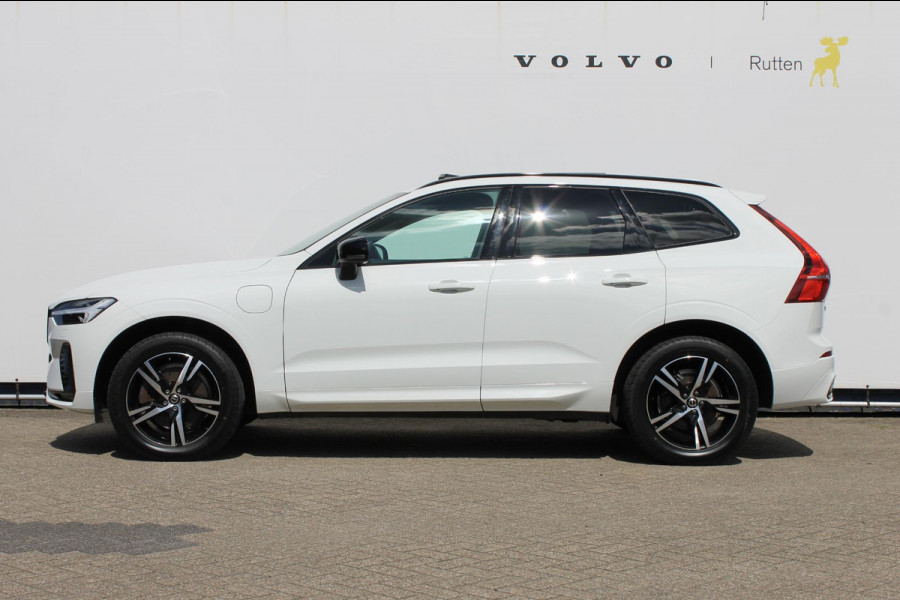 Volvo XC60 T6 350PK Automaat Plug-in hybrid AWD Plus Dark Apple Carplay / Adaptive cruise control / Panorama dak / Sportstoelen / Elektrisch bedienbare bestuurderstoel met geheugen / Keyless Entry / Elektrische achterklep