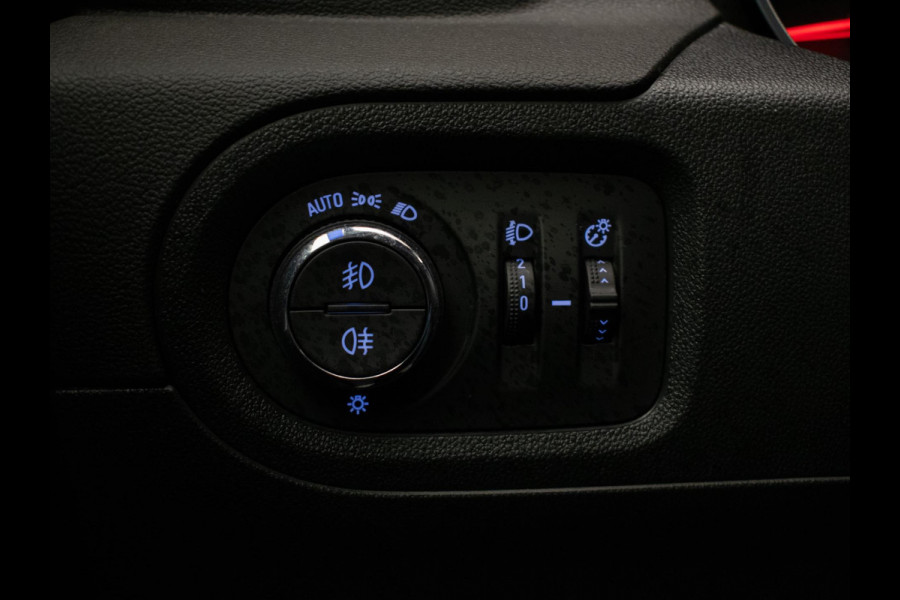 Opel Grandland X 1.2 Turbo Innovation Sport (APPLE CARPLAY,NAVI,LED,CRUISE,CLIMATE,SPORTSTOELEN,CAMERA,GETINT,NETTESTAAT)