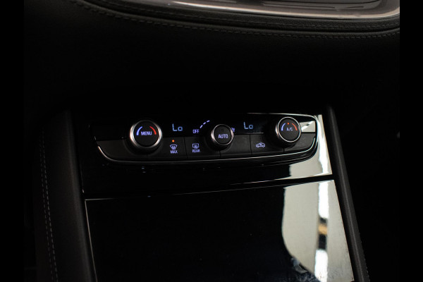 Opel Grandland X 1.2 Turbo Innovation Sport (APPLE CARPLAY,NAVI,LED,CRUISE,CLIMATE,SPORTSTOELEN,CAMERA,GETINT,NETTESTAAT)