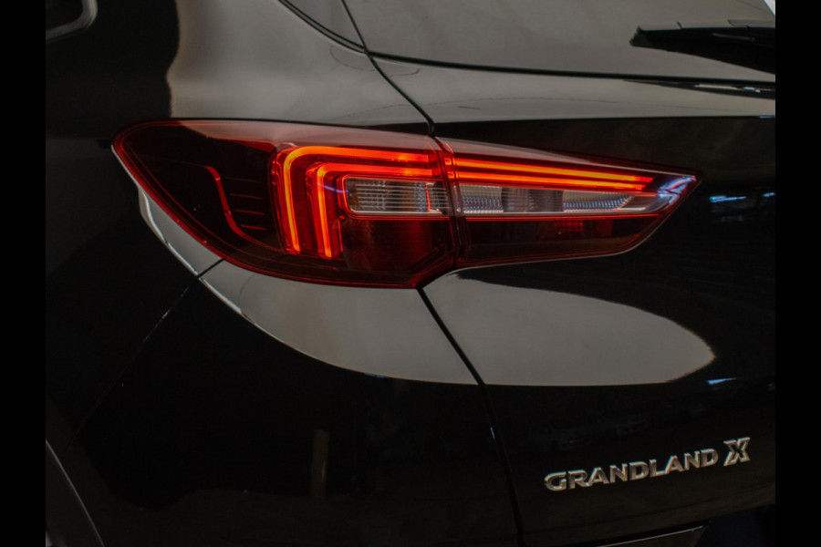 Opel Grandland X 1.2 Turbo Innovation Sport (APPLE CARPLAY,NAVI,LED,CRUISE,CLIMATE,SPORTSTOELEN,CAMERA,GETINT,NETTESTAAT)