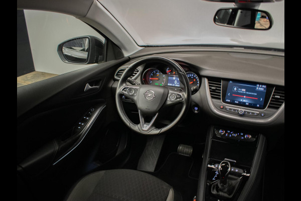 Opel Grandland X 1.2 Turbo Innovation Sport (APPLE CARPLAY,NAVI,LED,CRUISE,CLIMATE,SPORTSTOELEN,CAMERA,GETINT,NETTESTAAT)