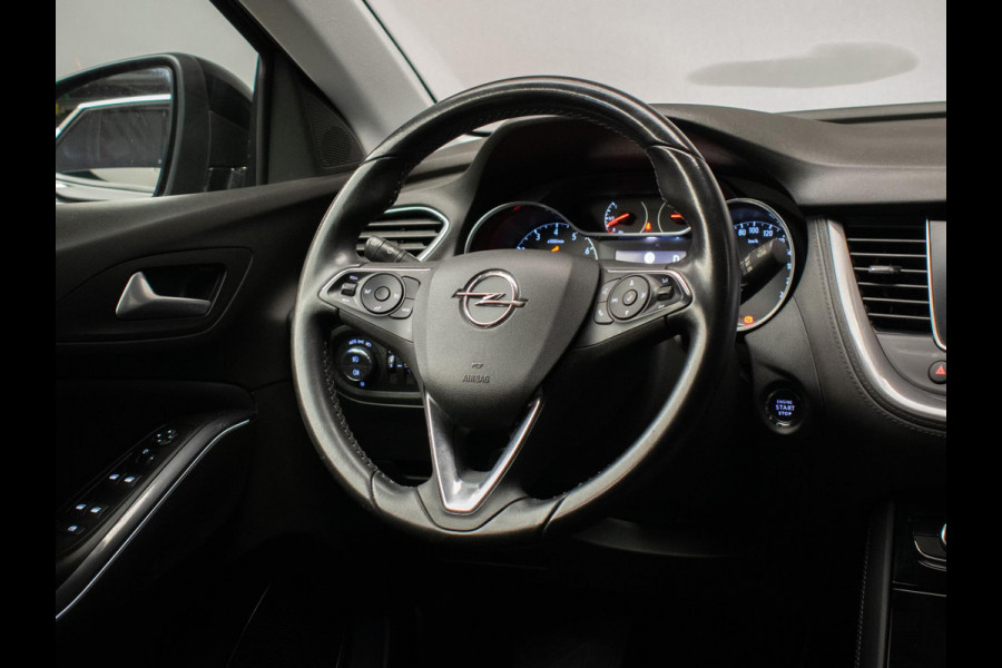 Opel Grandland X 1.2 Turbo Innovation Sport (APPLE CARPLAY,NAVI,LED,CRUISE,CLIMATE,SPORTSTOELEN,CAMERA,GETINT,NETTESTAAT)