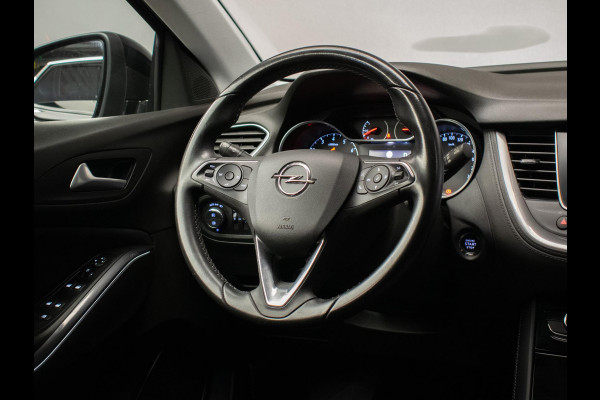 Opel Grandland X 1.2 Turbo Innovation Sport (APPLE CARPLAY,NAVI,LED,CRUISE,CLIMATE,SPORTSTOELEN,CAMERA,GETINT,NETTESTAAT)