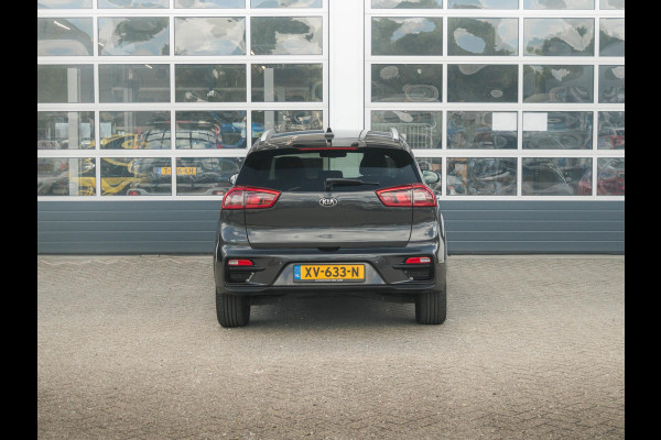 Kia e-Niro ExecutiveLine 64 kWh l Stoel verwarming en ventilatie  l lederen bekleding l
