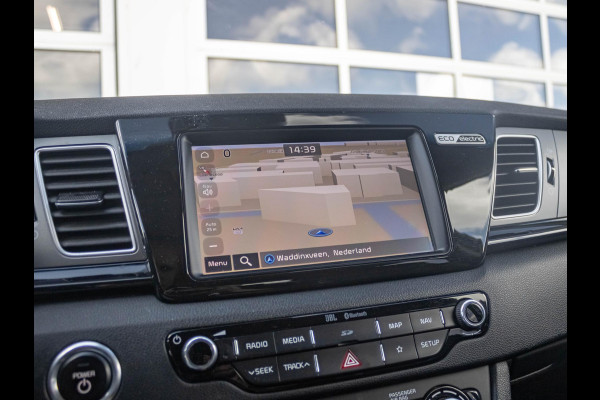 Kia e-Niro ExecutiveLine 64 kWh l Stoel verwarming en ventilatie  l lederen bekleding l