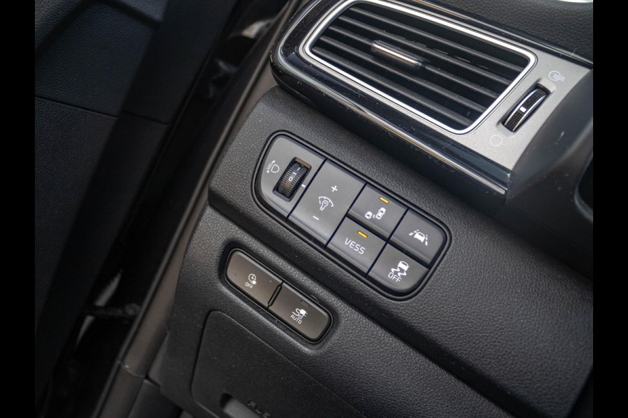 Kia e-Niro ExecutiveLine 64 kWh l Stoel verwarming en ventilatie  l lederen bekleding l