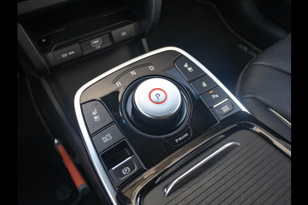Kia e-Niro ExecutiveLine 64 kWh l Stoel verwarming en ventilatie  l lederen bekleding l