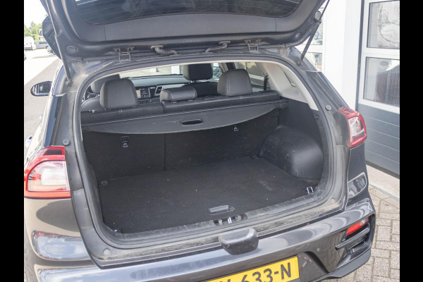 Kia e-Niro ExecutiveLine 64 kWh l Stoel verwarming en ventilatie  l lederen bekleding l