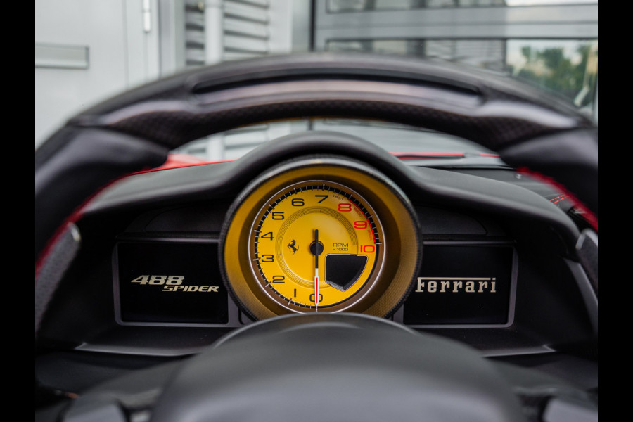 Ferrari 488 3.9 Spider HELE | FULL Carbon | Akrapovic | RACING SEATS |