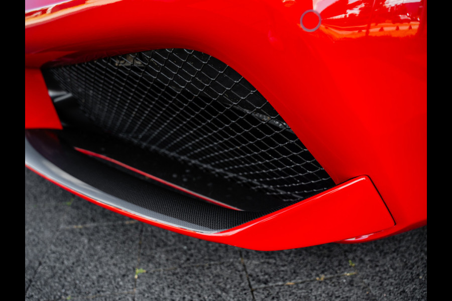 Ferrari 488 3.9 Spider HELE | FULL Carbon | Akrapovic | RACING SEATS |