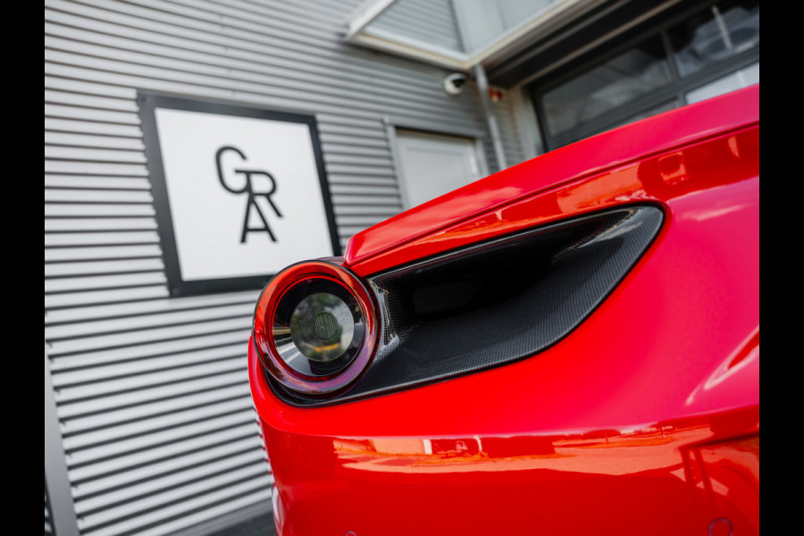 Ferrari 488 3.9 Spider HELE | FULL Carbon | Akrapovic | RACING SEATS |