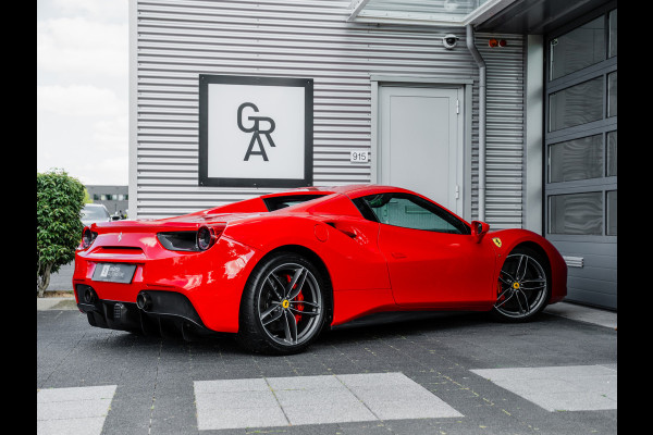 Ferrari 488 3.9 Spider HELE | FULL Carbon | Akrapovic | RACING SEATS |