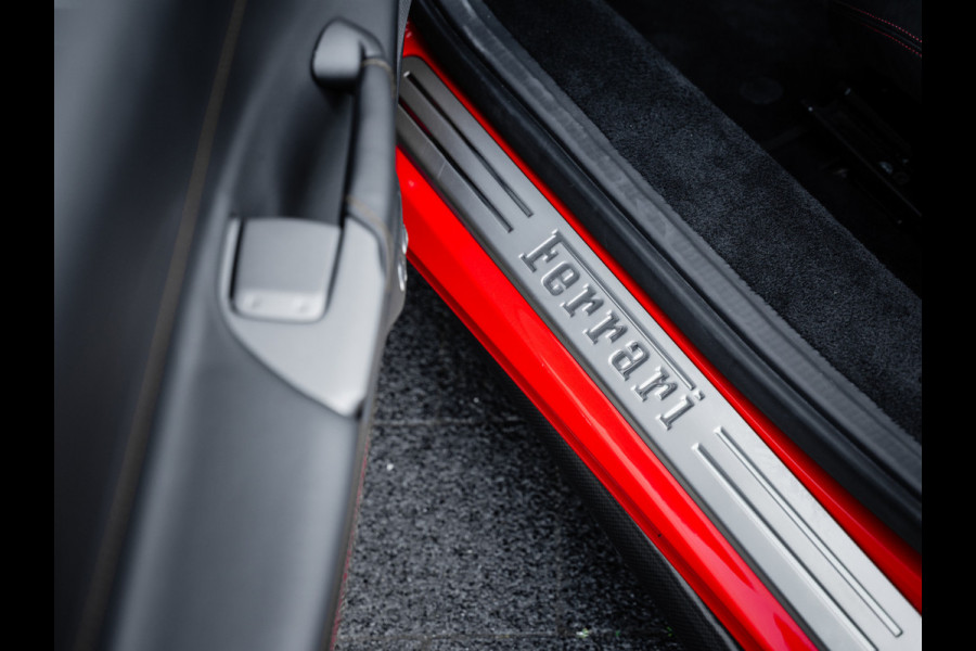 Ferrari 488 3.9 Spider HELE | FULL Carbon | Akrapovic | RACING SEATS |