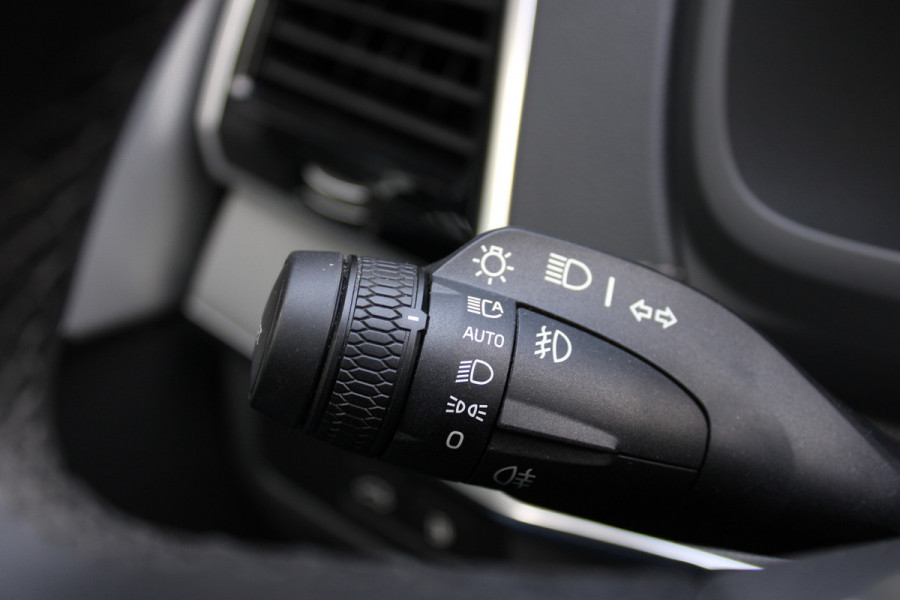 Volvo XC90 2.0 T8 Recharge AWD Plus Dark | Trekhaak | Panoramadak | 360 Camera