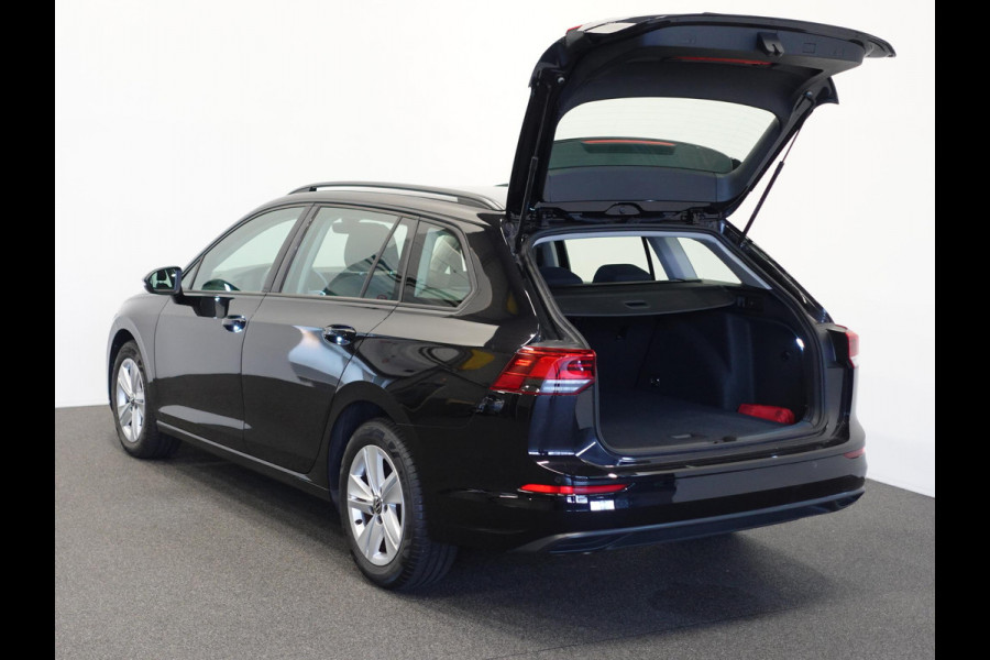Volkswagen GOLF Variant 1.5 TSI 131pk Life Navigatie Apple Carplay/Android auto Climate Control Parkeersensoren Adaptive Cruise Control Stoel- en stuurverwarming Ledverlichting