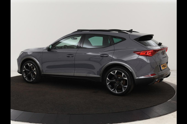 CUPRA Formentor 1.4 e-Hybrid VZ Performance | 245 PK | Stoel & stuurverwarming | Adaptive cruise | Camera | Carplay | Sfeerverlichting | Keyless | Navigatie | Sportstoelen | Full LED | PHEV