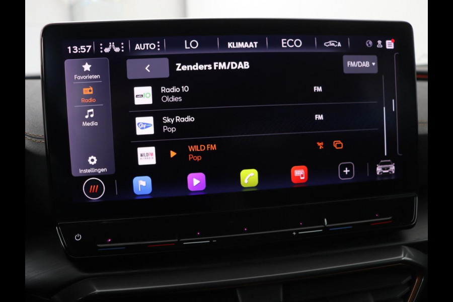 CUPRA Formentor 1.4 e-Hybrid VZ Performance | 245 PK | Stoel & stuurverwarming | Adaptive cruise | Camera | Carplay | Sfeerverlichting | Keyless | Navigatie | Sportstoelen | Full LED | PHEV