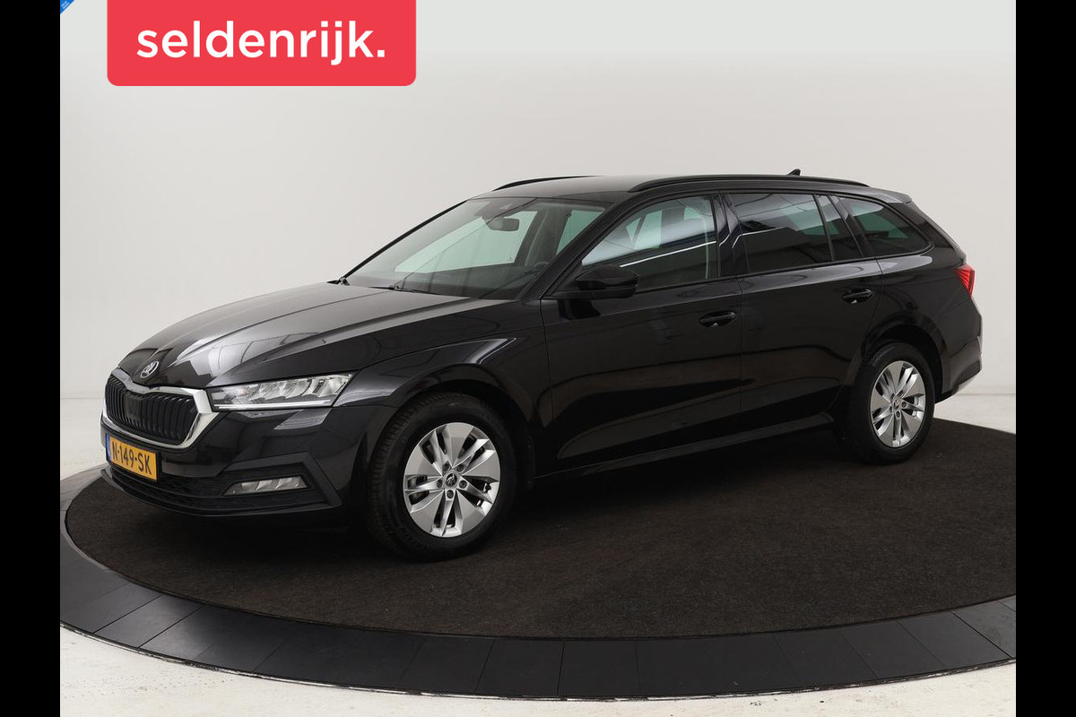 Škoda Octavia 1.0 e-TSI Business Edition | Trekhaak | Camera | Sfeerverlichting | Carplay | Navigatie | Side Assist | Climate control | Digital Cockpit | Full LED Škoda Octavia 1.0 e-TSI Business Edition | Trekhaak | Camera | Sfeerverlichting | Carplay | Navigatie | Side Assist | Climate control | Digital Cockpit | Full LED