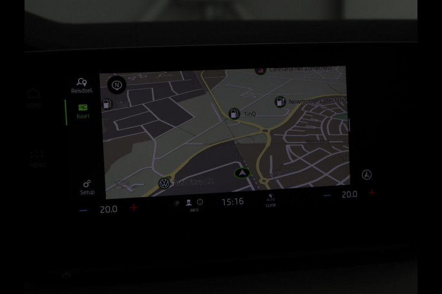 Škoda Octavia 1.0 e-TSI Business Edition | Trekhaak | Camera | Sfeerverlichting | Carplay | Navigatie | Side Assist | Climate control | Digital Cockpit | Full LED