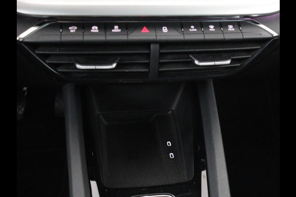 Škoda Octavia 1.0 e-TSI Business Edition | Trekhaak | Camera | Sfeerverlichting | Carplay | Navigatie | Side Assist | Climate control | Digital Cockpit | Full LED