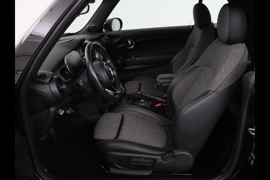 MINI Cabrio 1.5 Cooper Chili | Stoelverwarming | Carplay | Harman/Kardon | Full LED | Keyless | Navigatie | Climate control | Cruise control