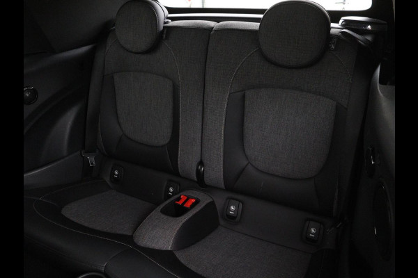MINI Cabrio 1.5 Cooper Chili | Stoelverwarming | Carplay | Harman/Kardon | Full LED | Keyless | Navigatie | Climate control | Cruise control