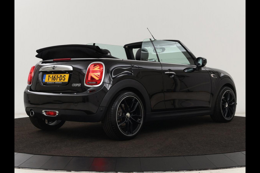 MINI Cabrio 1.5 Cooper Chili | Stoelverwarming | Carplay | Harman/Kardon | Full LED | Keyless | Navigatie | Climate control | Cruise control