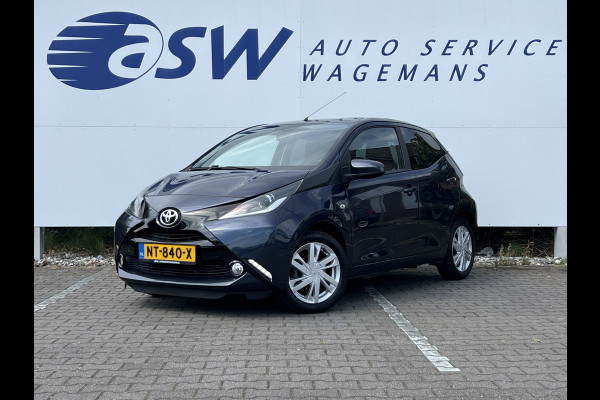 Toyota Aygo 1.0 VVT-i x-play | Carplay | Camera | Trekhaak | RIJKLAAR