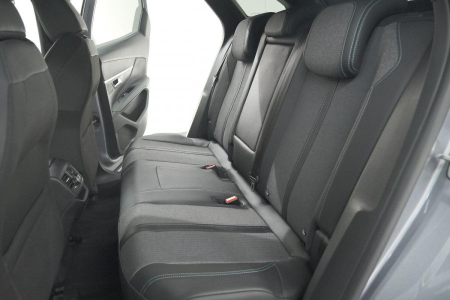 Peugeot 3008 1.6 HYbrid 225 Allure Pack Business | Camera | Navigatie | Apple Carplay | Parkeersensoren