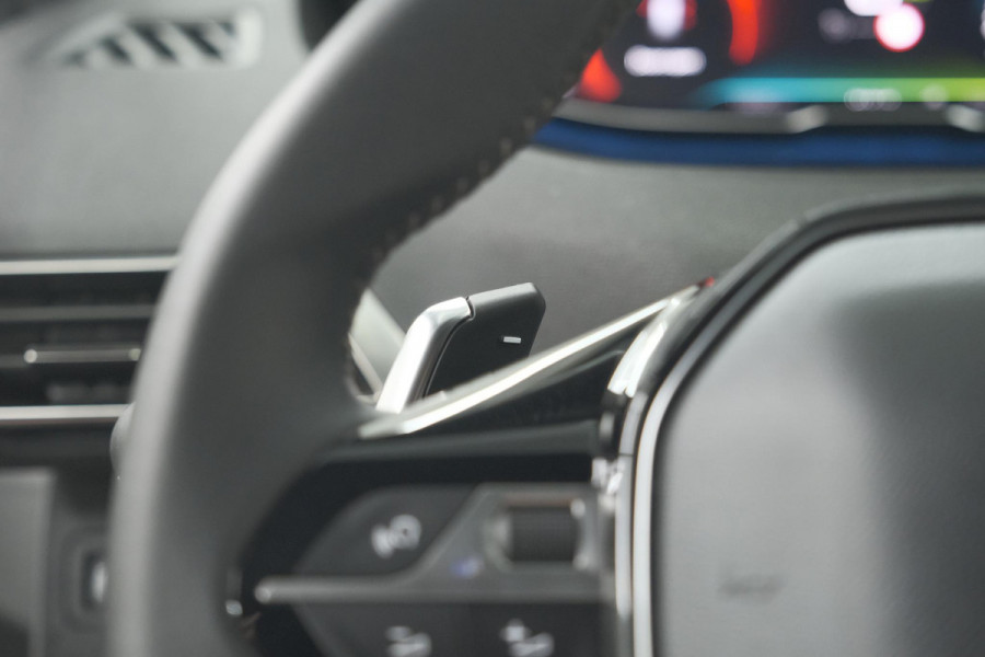Peugeot 3008 1.6 HYbrid 225 Allure Pack Business | Camera | Navigatie | Apple Carplay | Parkeersensoren