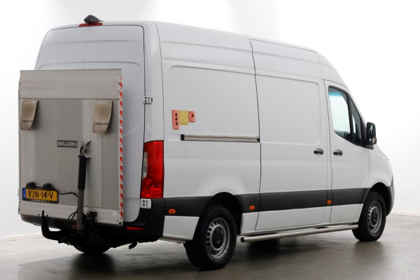 Mercedes-Benz Sprinter 311 CDI 115pk RWD L2H2 Airco Laadklep 500kg + Trekhaak 03-2021