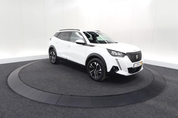 Peugeot 2008 PureTech 130 Allure | Trekhaak | Camera | Navigatie | Parkeersensoren