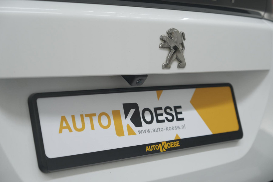 Peugeot 2008 PureTech 130 Allure | Trekhaak | Camera | Navigatie | Parkeersensoren
