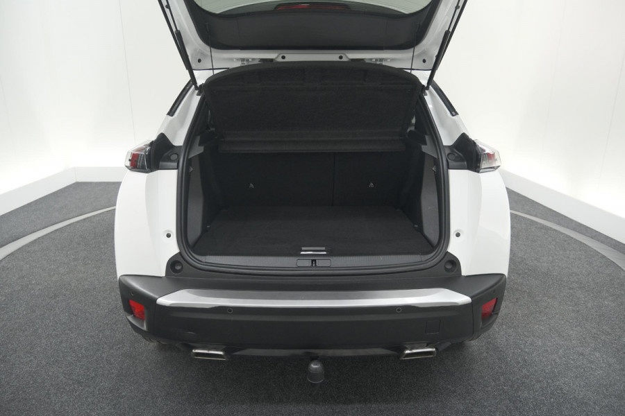 Peugeot 2008 PureTech 130 Allure | Trekhaak | Camera | Navigatie | Parkeersensoren