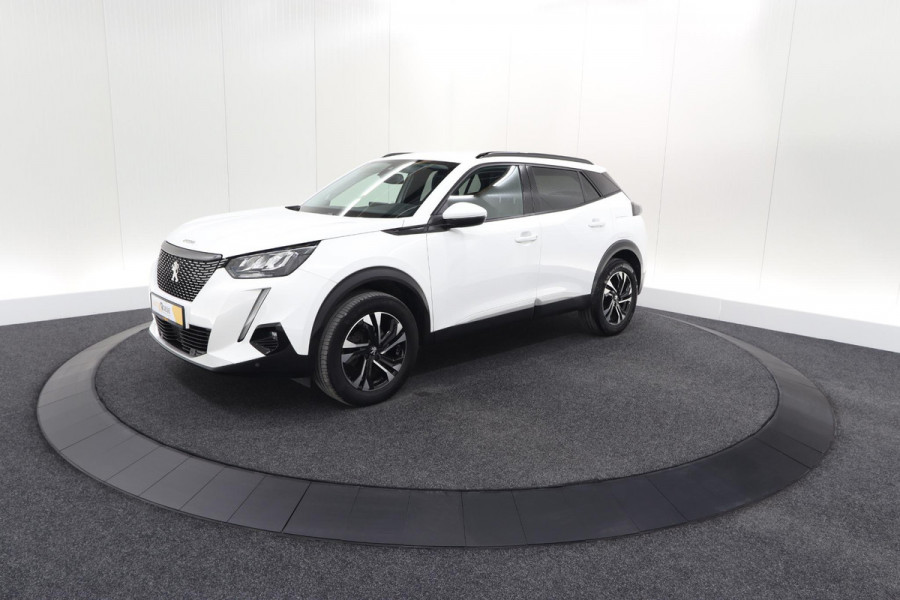 Peugeot 2008 PureTech 130 Allure | Trekhaak | Camera | Navigatie | Parkeersensoren