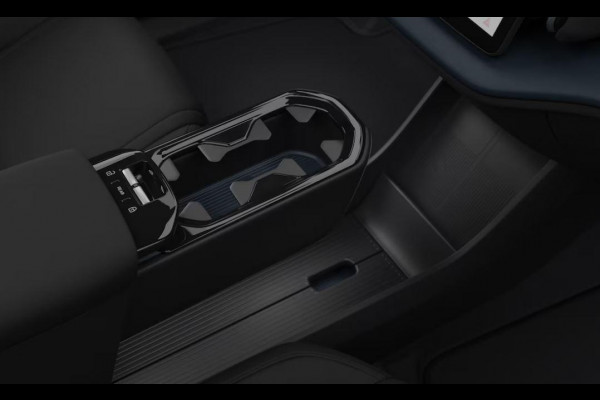 Volvo EX30 272PK Extended Range Plus Nu van € 46.797 voor € 39.297 / Adaptieve Cruise Control / Blis / Getinte ramen vanaf de B-stijl / 19" lichtmetalen velgen / Google infotainment