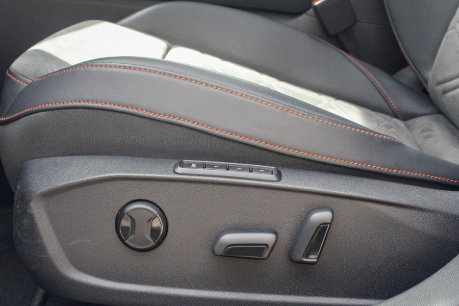 Seat Leon 1.4 TSI eHybrid PHEV FR Business Intense