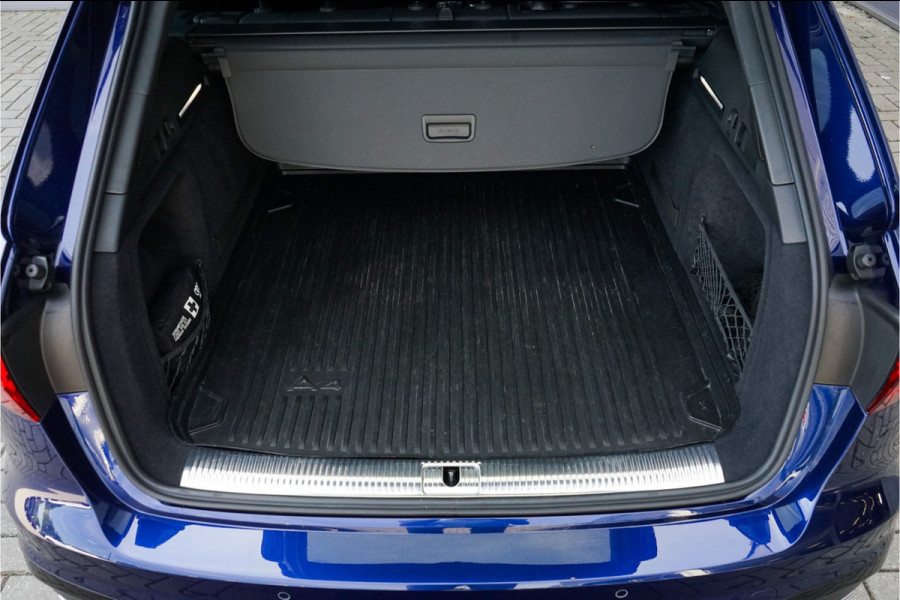 Audi A4 Avant 35 TFSI S Line 150PK Navi Camera Cruise ECC