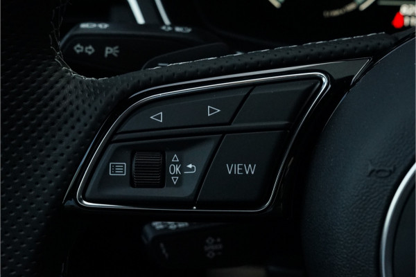 Audi A4 Avant 35 TFSI S Line 150PK Navi Camera Cruise ECC