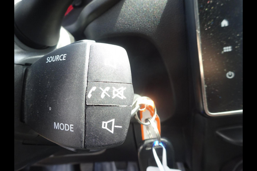Renault Express 1.5 dCi 75 Comfort + AIRCO GROOT NAVI SCHERM SCHUIFDEUR CRUISE CONTROL