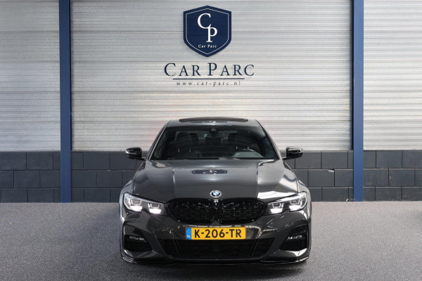BMW 3 Serie 318i M-Sport LED/VIRTUAL/SFEER/PANO/HALF LEDER+S.VERWAMRING/20" LMV/CAM/CRUISE/ECC/12 MND GARANTIE!