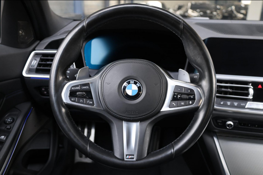 BMW 3 Serie 318i M-Sport LED/VIRTUAL/SFEER/PANO/HALF LEDER+S.VERWAMRING/20" LMV/CAM/CRUISE/ECC/12 MND GARANTIE!