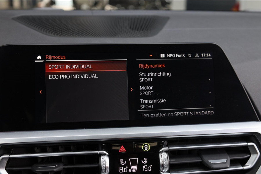 BMW 3 Serie 318i M-Sport LED/VIRTUAL/SFEER/PANO/HALF LEDER+S.VERWAMRING/20" LMV/CAM/CRUISE/ECC/12 MND GARANTIE!